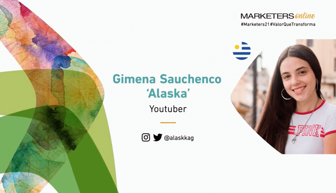 Youtuber Alaska da una conferencia en Marketers